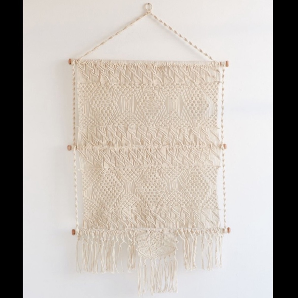 UOxMagical Thinking Tiva Macrame Wall Hang - Picture 4 of 5